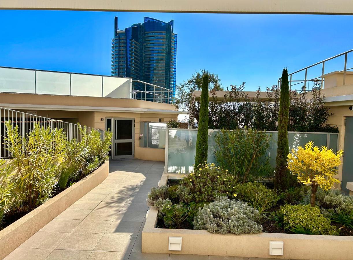 Luxueux Studio Neuf - Frontiere Monaco - Piscine - Parking Prive Exteriör bild