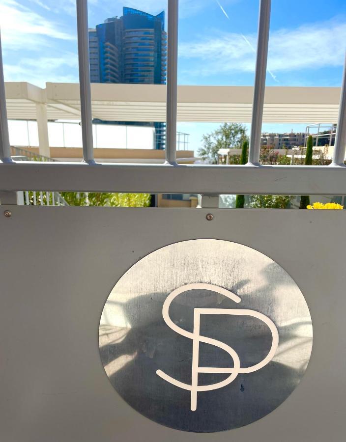 Luxueux Studio Neuf - Frontiere Monaco - Piscine - Parking Prive Exteriör bild