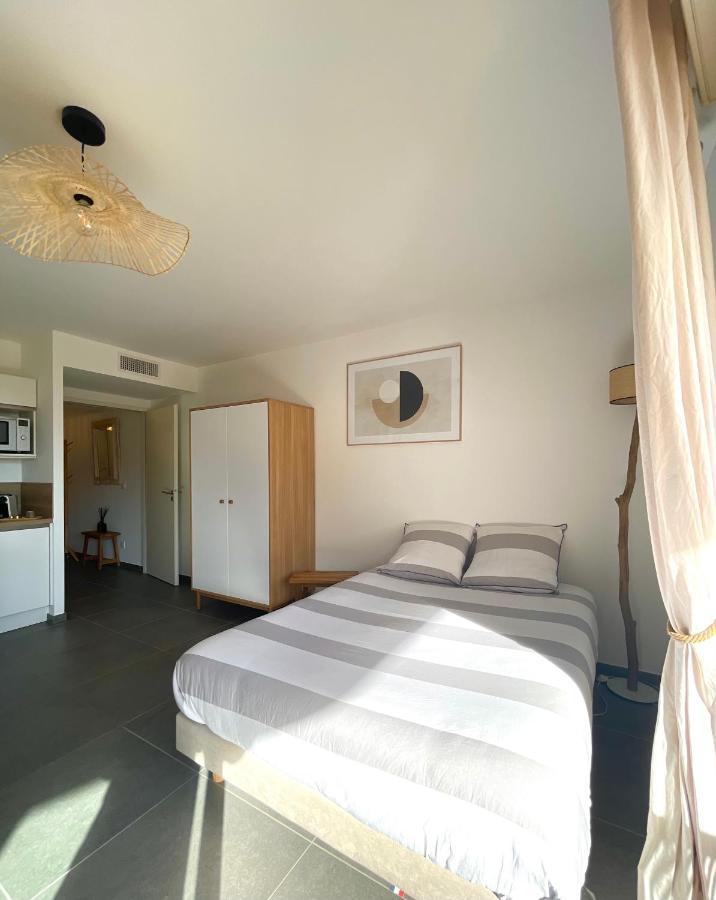 Luxueux Studio Neuf - Frontiere Monaco - Piscine - Parking Prive Exteriör bild