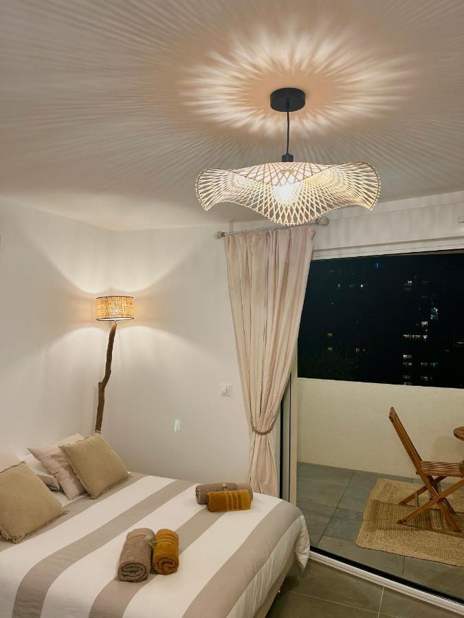 Luxueux Studio Neuf - Frontiere Monaco - Piscine - Parking Prive Exteriör bild